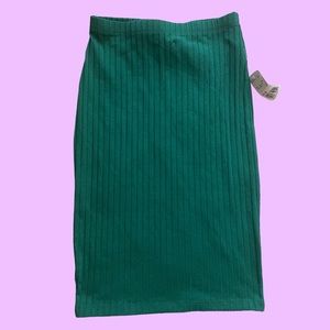 Forever21 Hunter Green knee length skirt